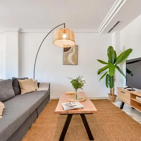 Modern / Quiet 3 Bdrs Flat In The Heart Of * カルプ
